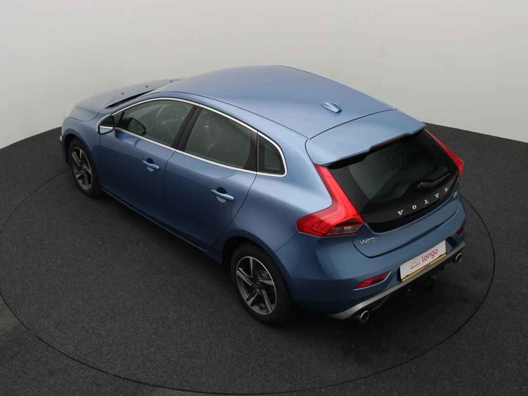 Volvo V40 | 11