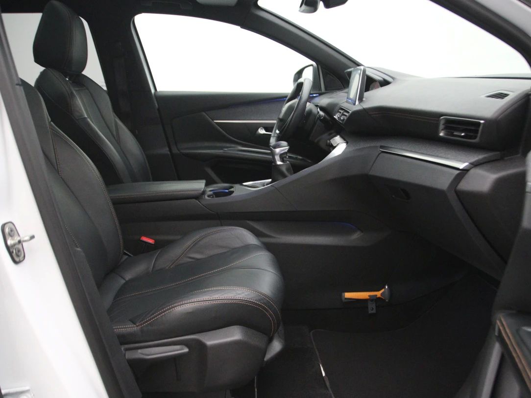 Peugeot 5008 | 13