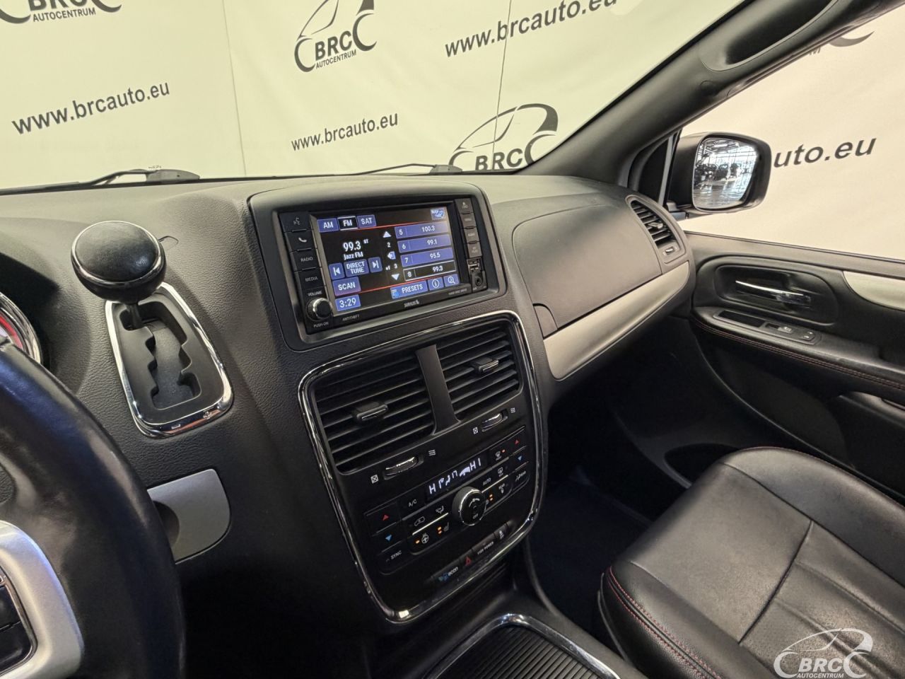 Dodge Grand Caravan | 30