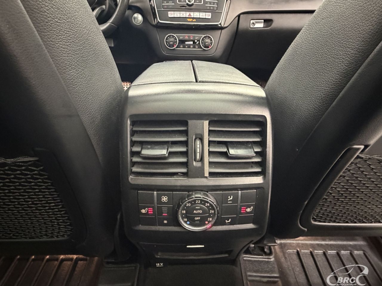 Mercedes-Benz GLS350 | 16