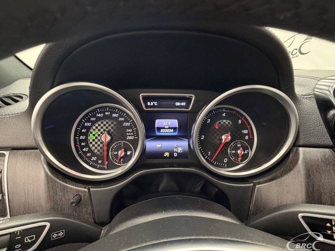 Mercedes-Benz GLS350 | 35