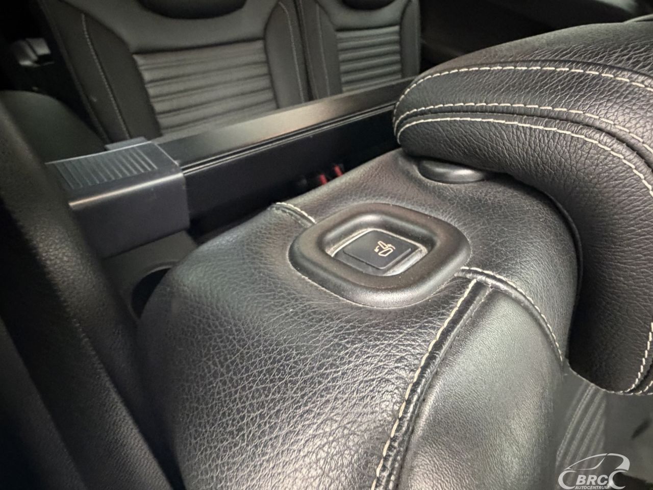 Mercedes-Benz GLS350 | 13