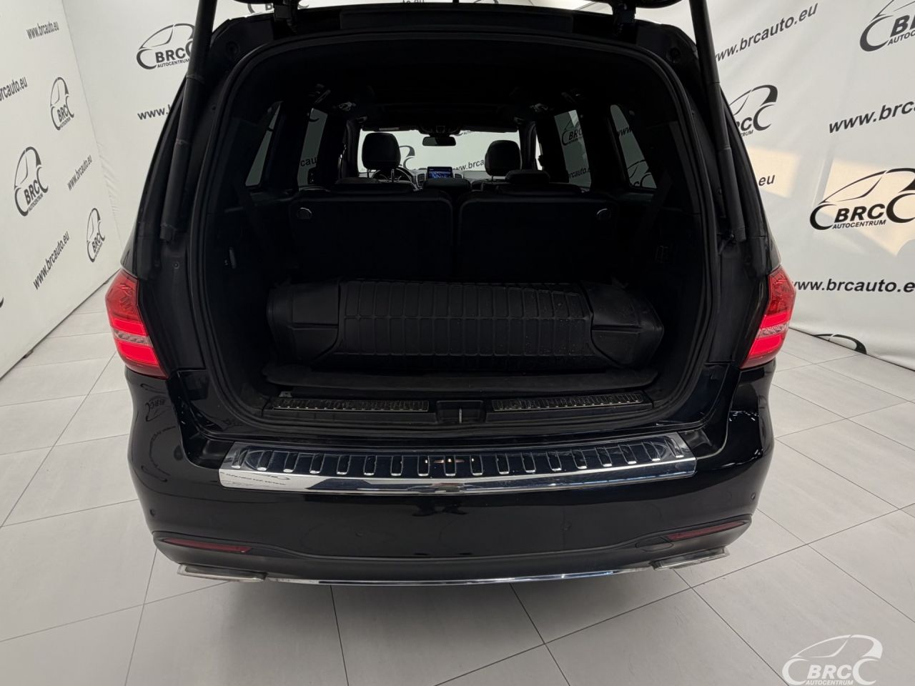 Mercedes-Benz GLS350 | 44
