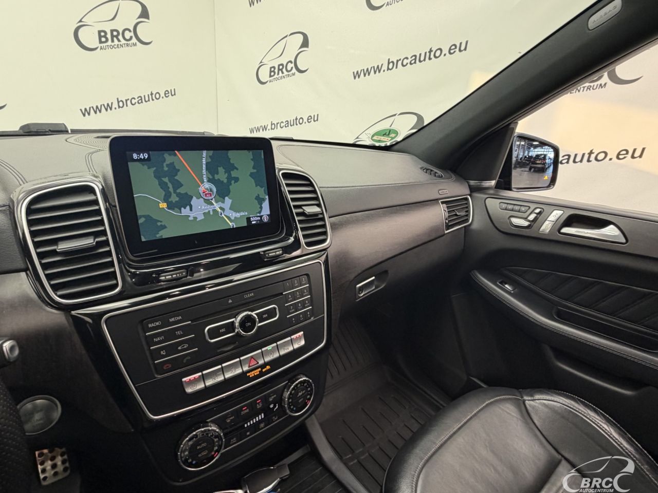 Mercedes-Benz GLS350 | 31