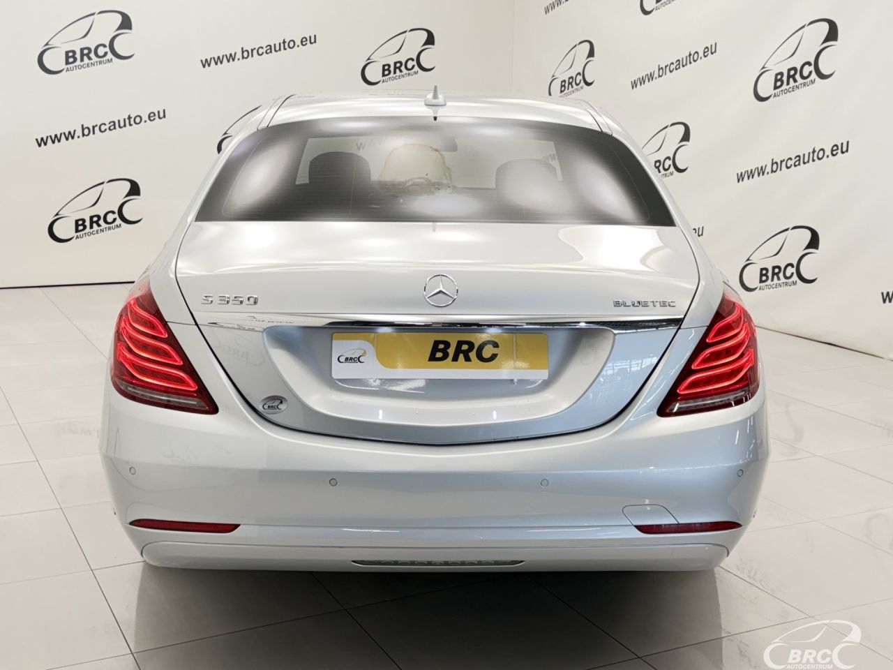 Mercedes-Benz S350 | 47