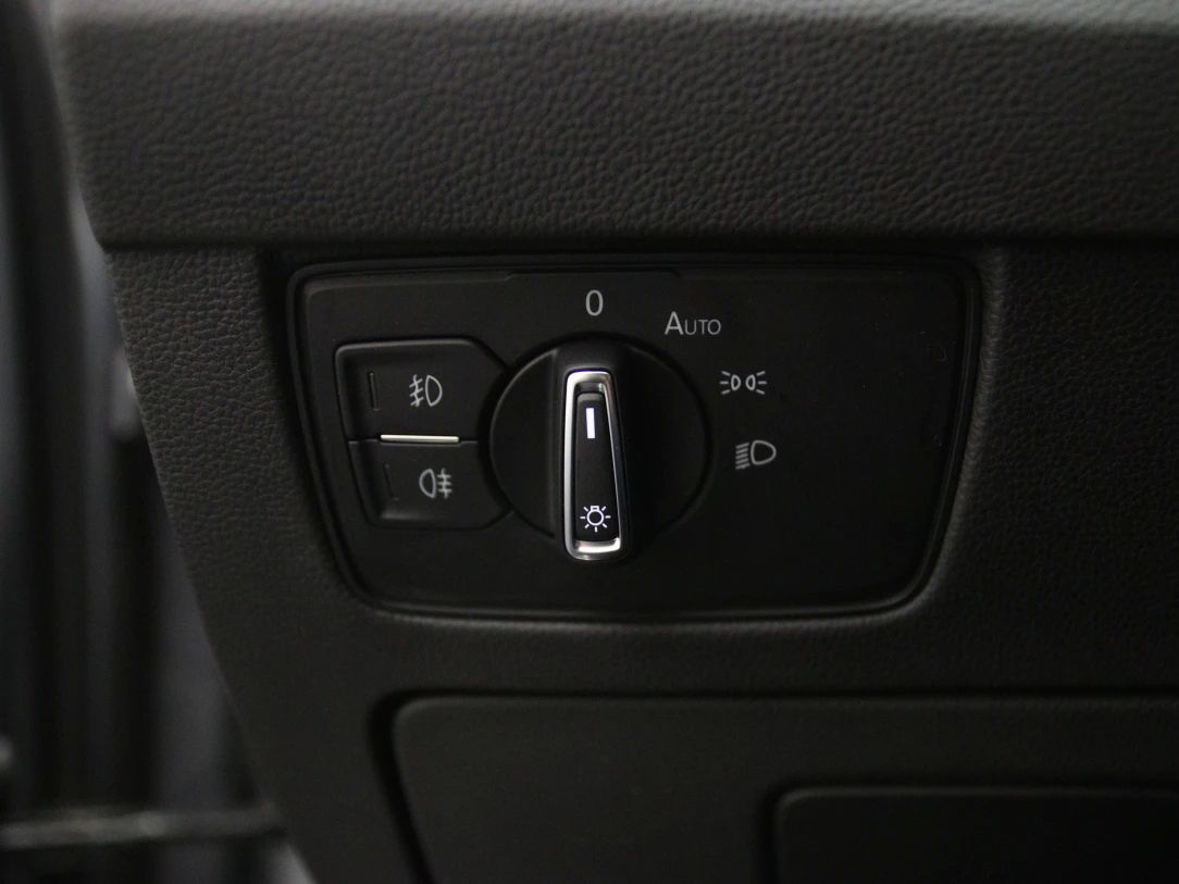 Volkswagen Passat | 25