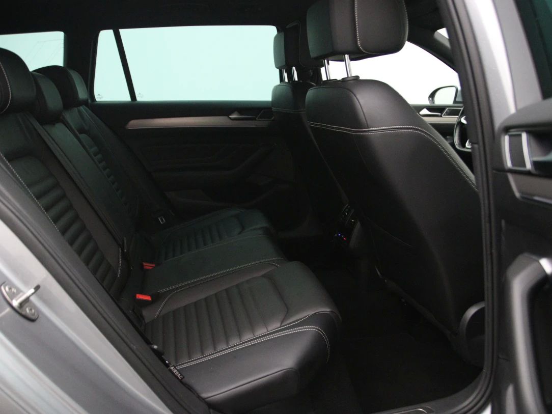 Volkswagen Passat | 13