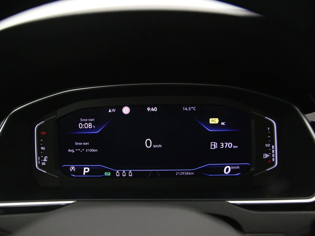 Volkswagen Passat | 17