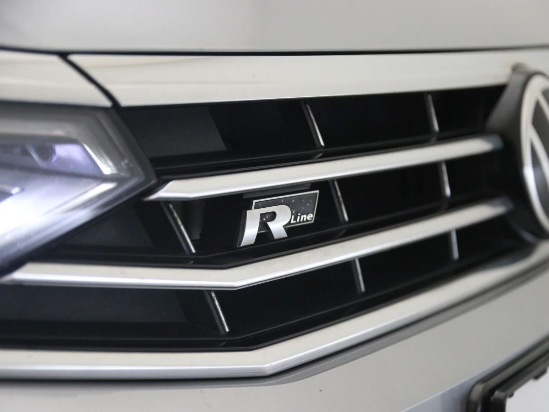 Volkswagen Passat | 36