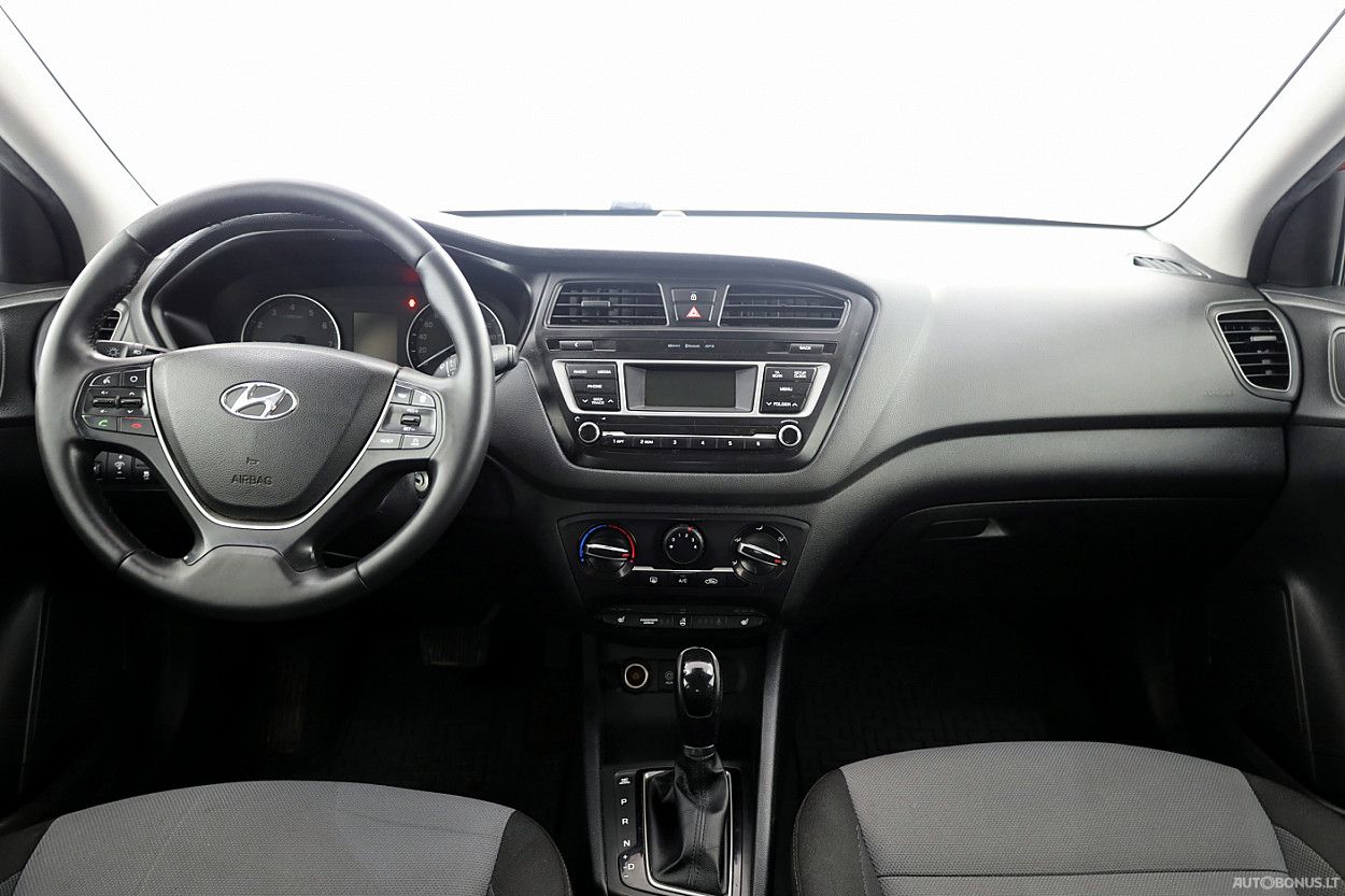 Hyundai i20 | 4
