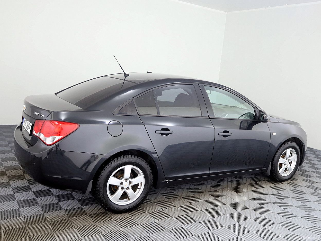 Chevrolet Cruze | 2