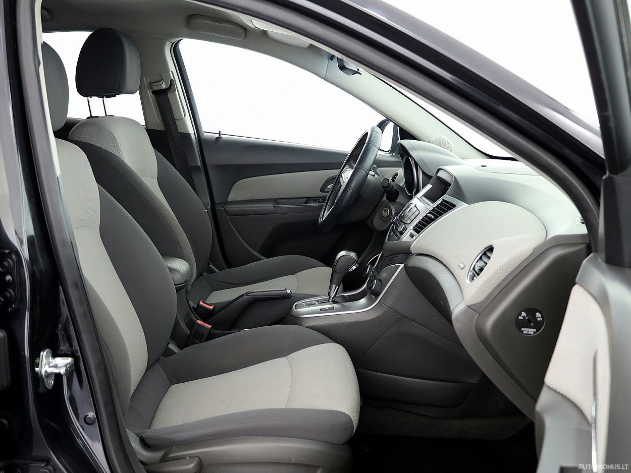 Chevrolet Cruze | 5