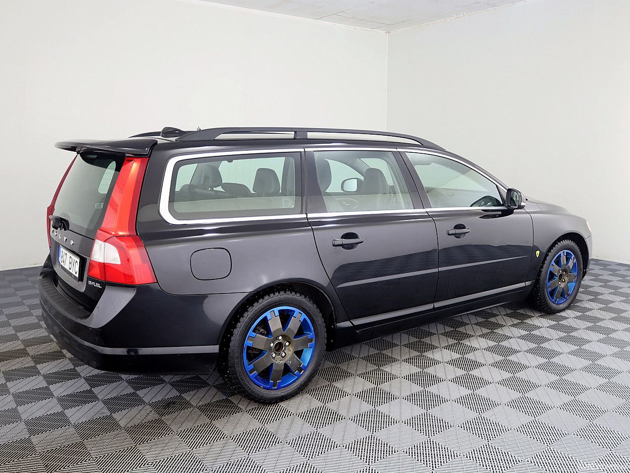 Volvo V70 | 2