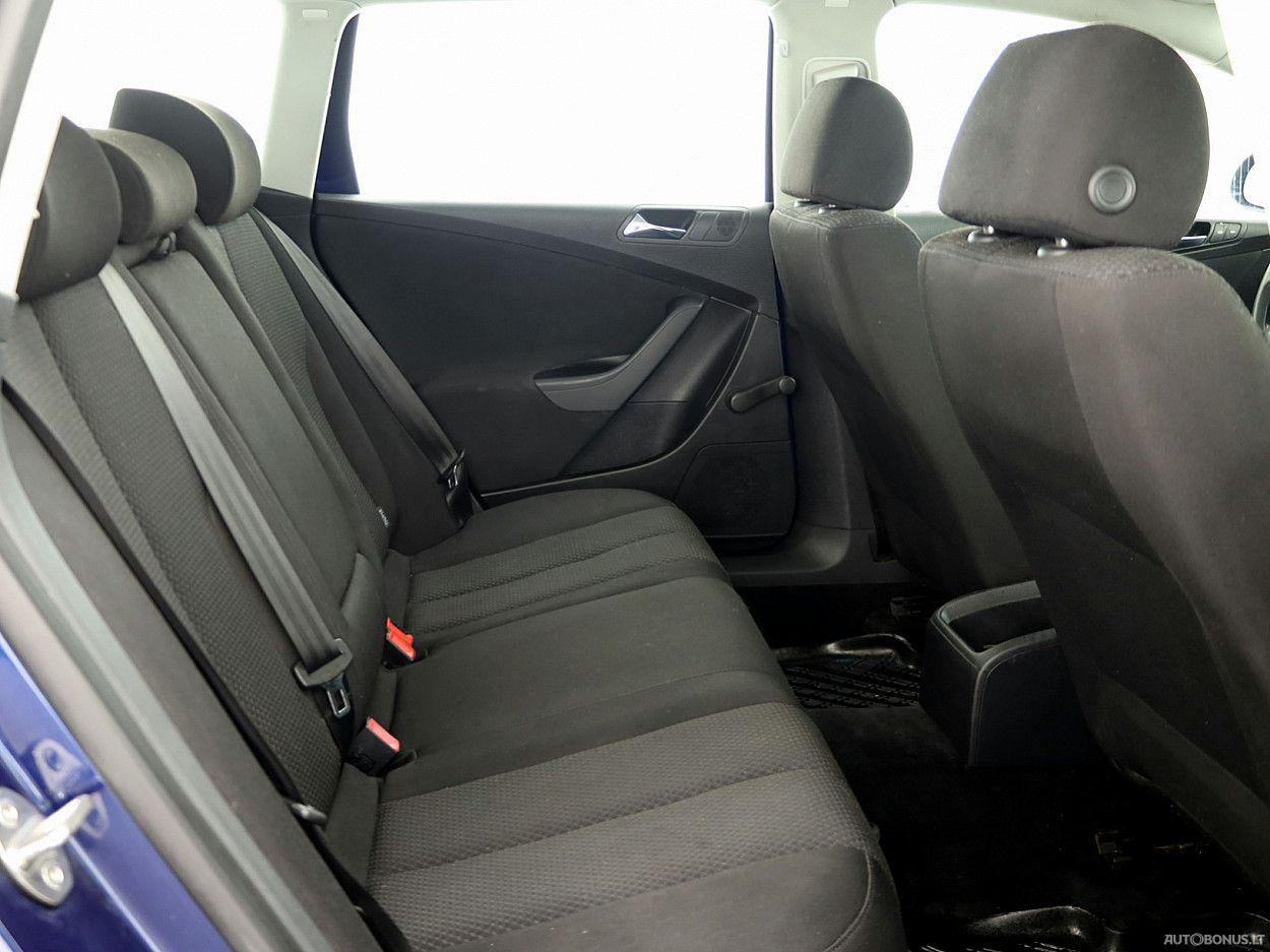 Volkswagen Passat | 6