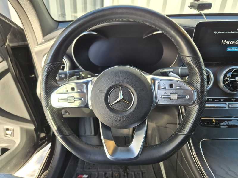 Mercedes-Benz GLC300 | 9