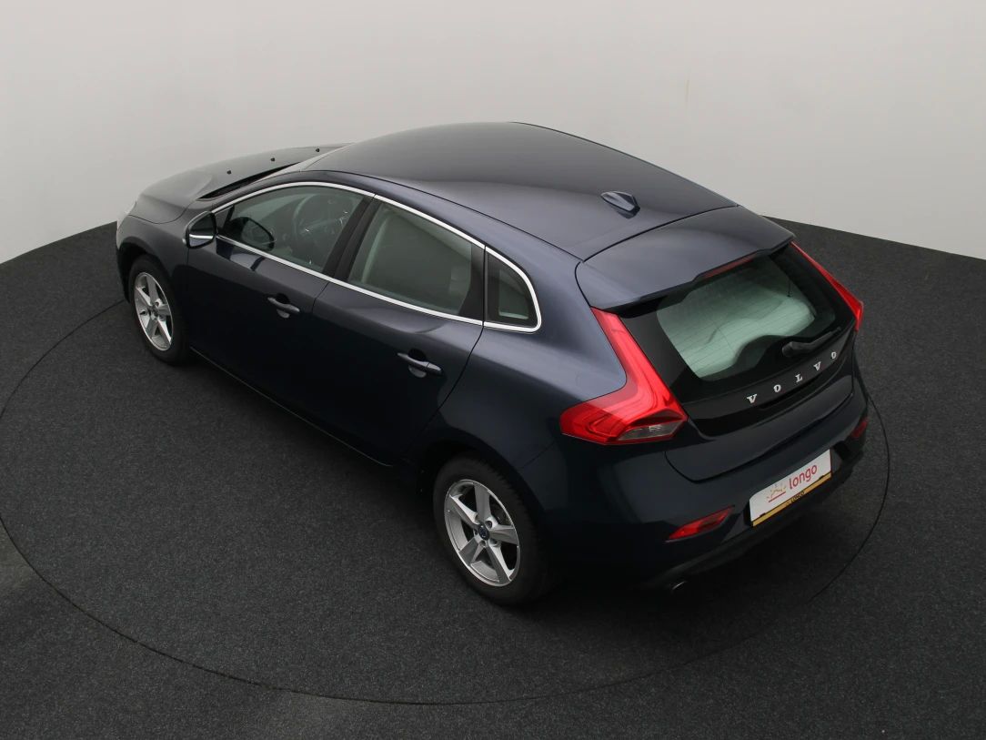 Volvo V40 | 11