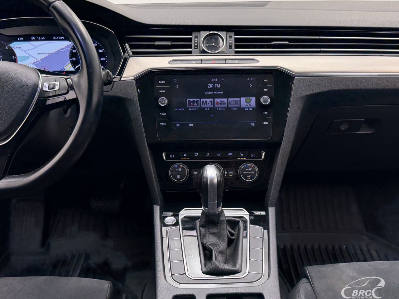 Volkswagen Passat | 14