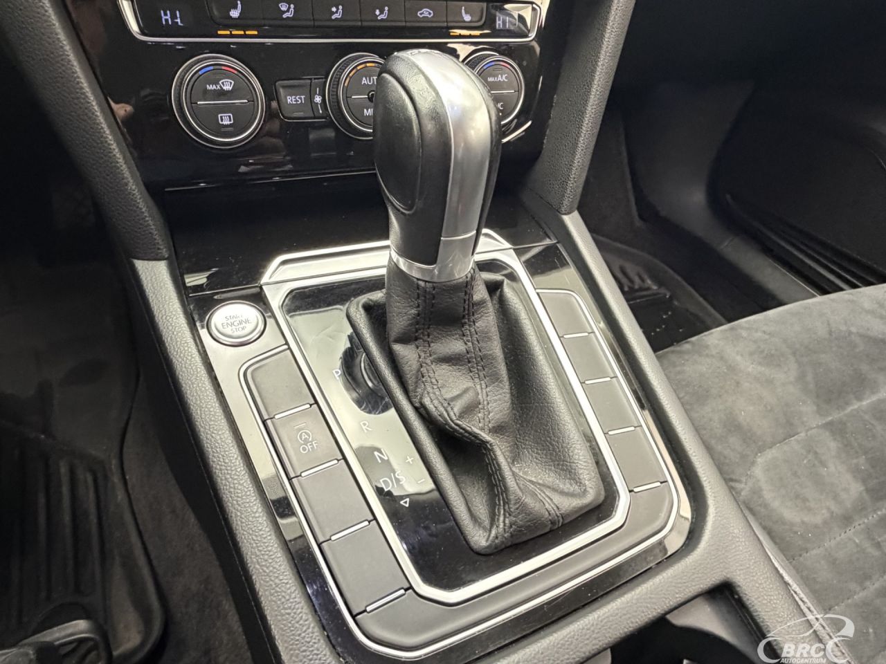 Volkswagen Passat | 23