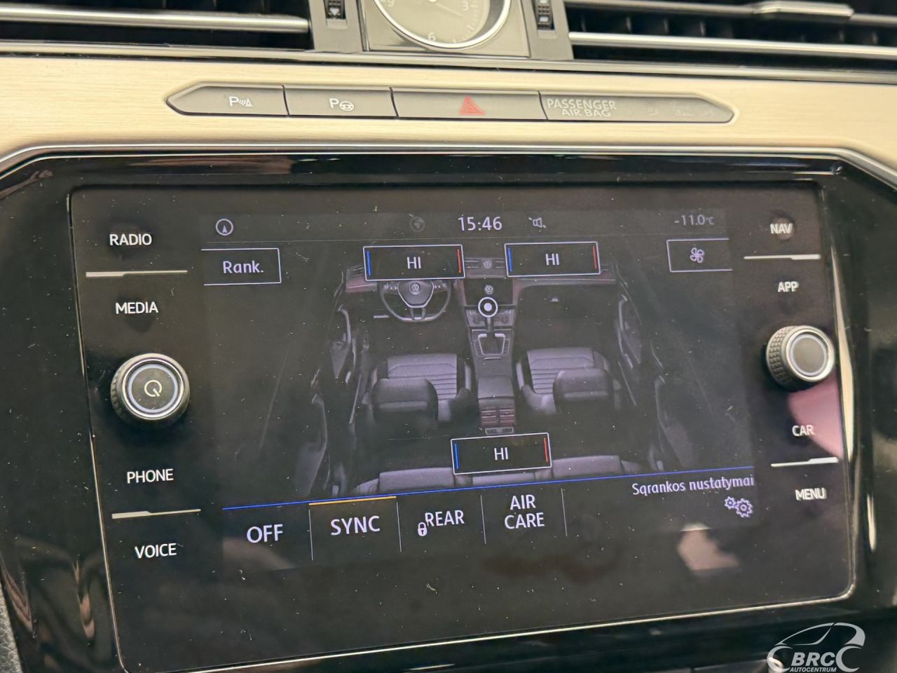 Volkswagen Passat | 35