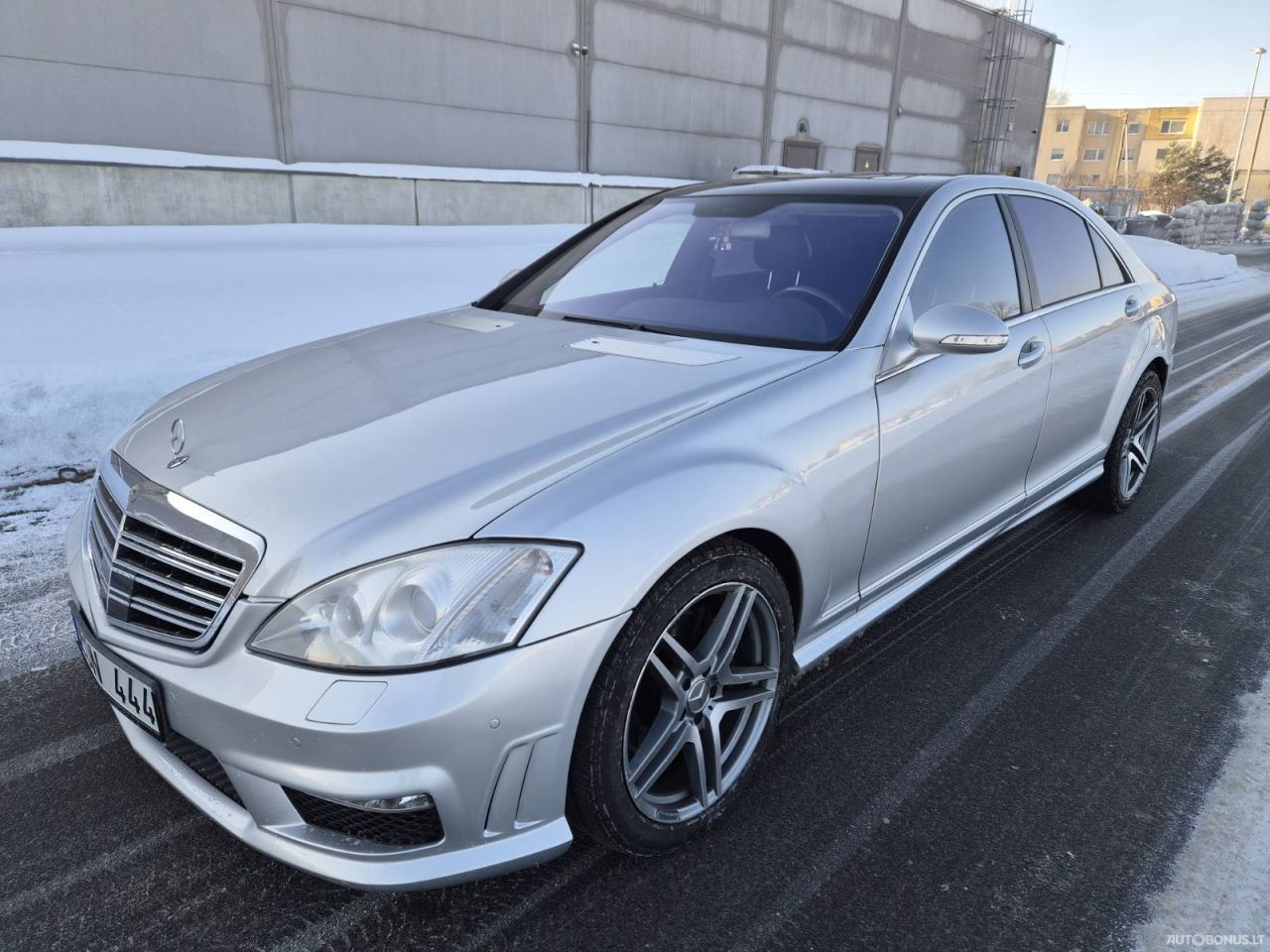 Mercedes-Benz S550 | 2