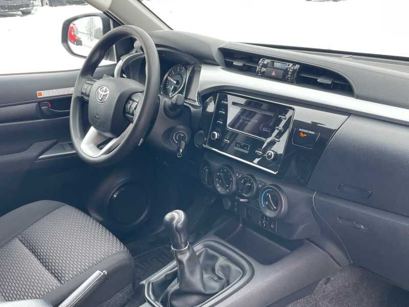 Toyota Hilux | 6