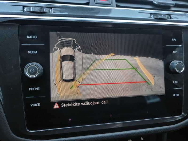 Volkswagen Tiguan | 19