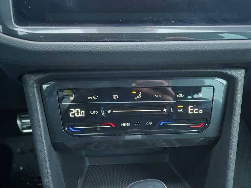 Volkswagen Tiguan | 11