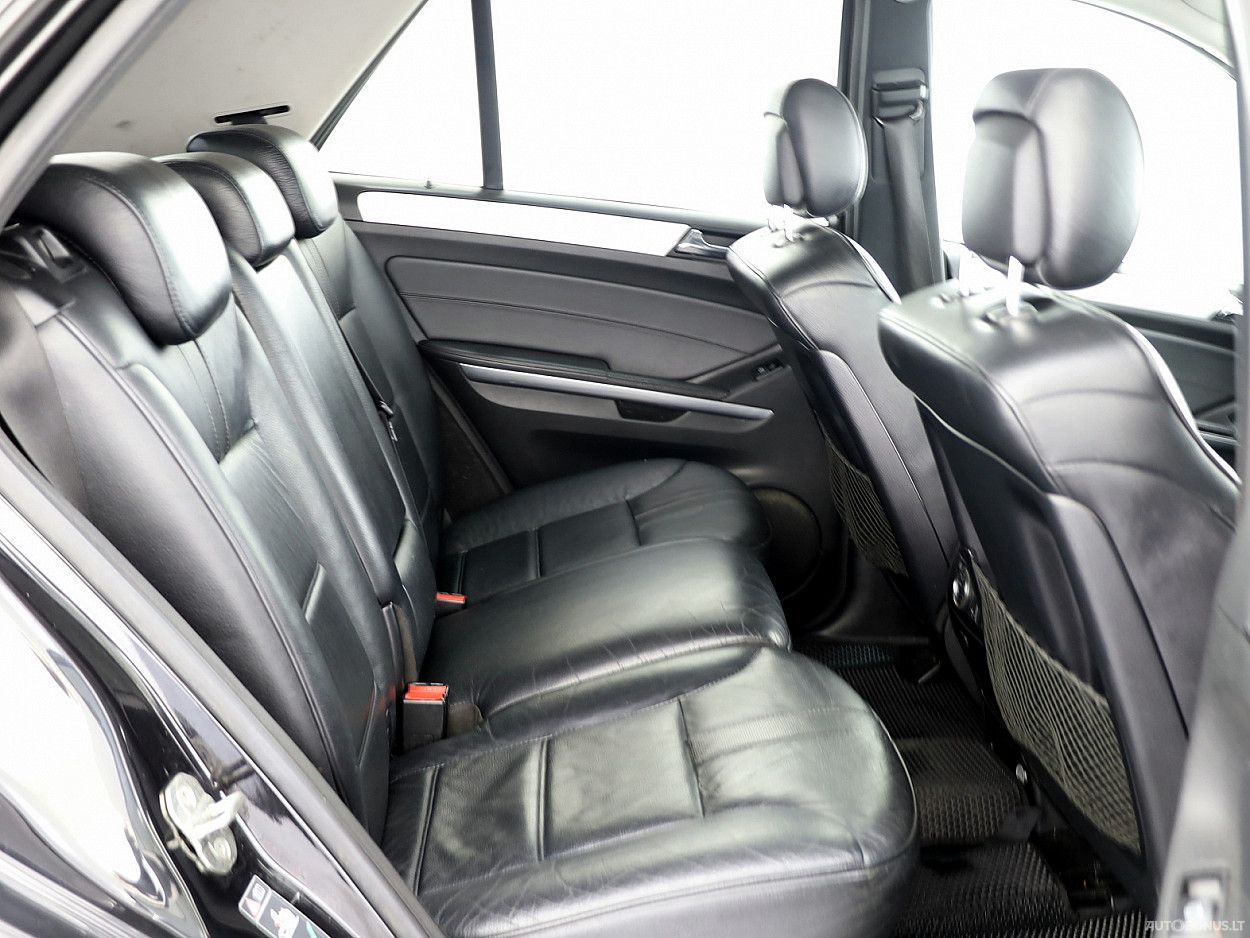 Mercedes-Benz ML320 | 6