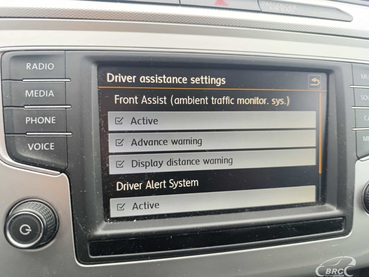 Volkswagen Passat | 22