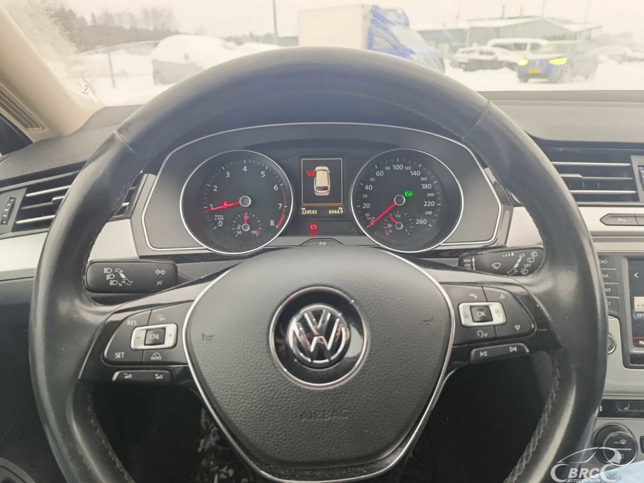 Volkswagen Passat | 12