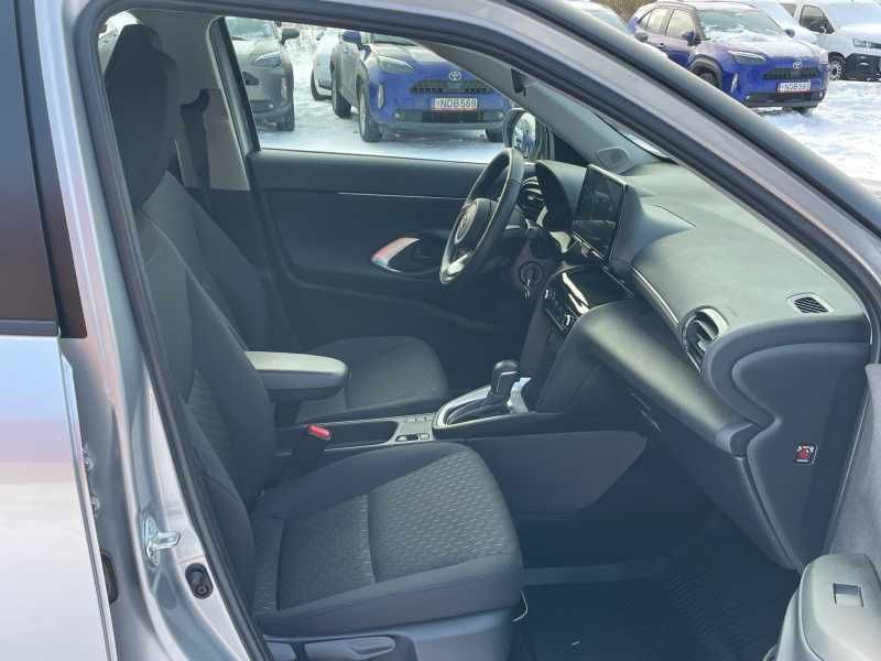 Toyota Yaris | 7