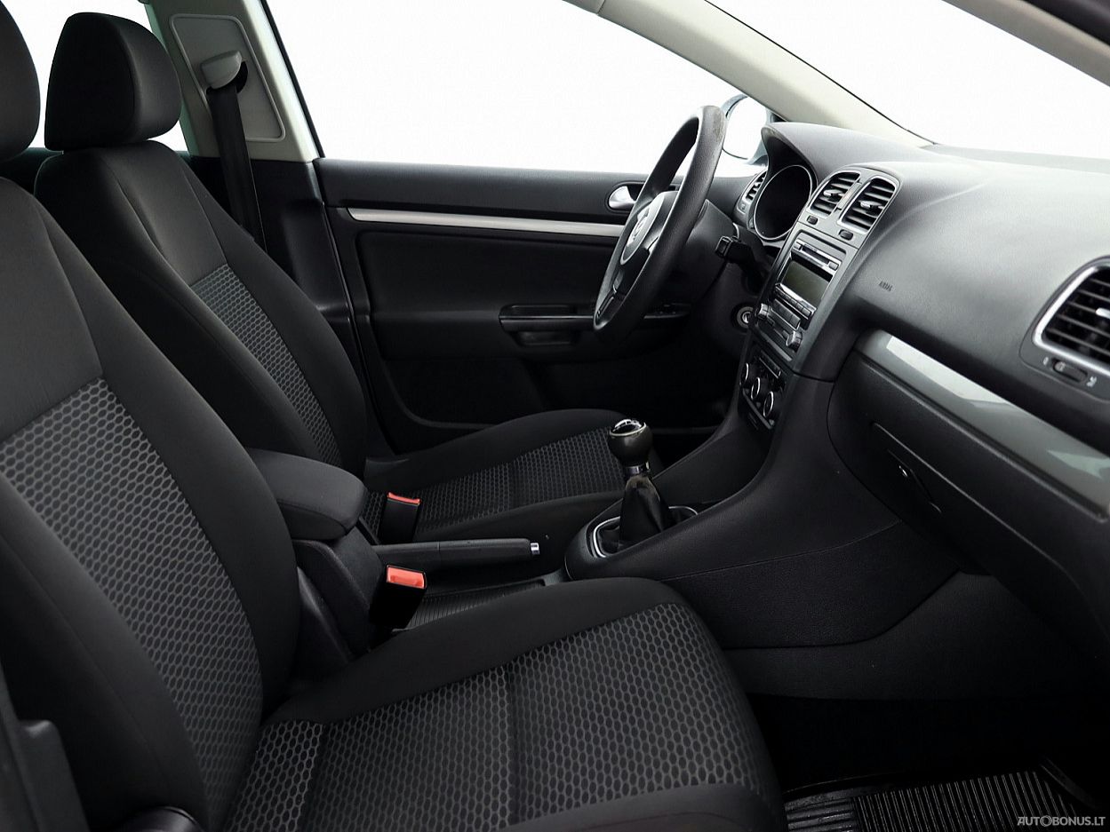 Volkswagen Golf | 5