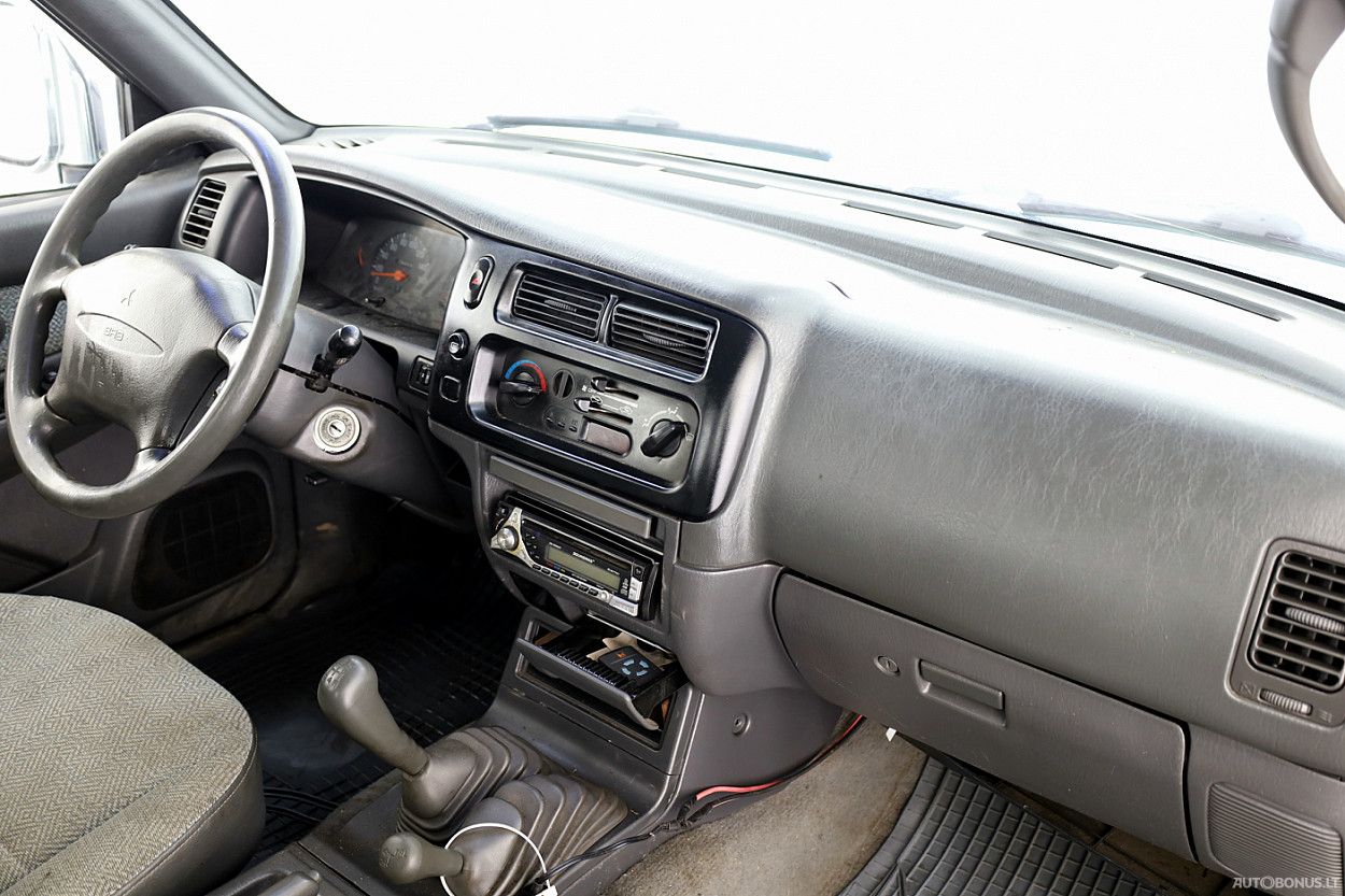 Mitsubishi L200 | 4
