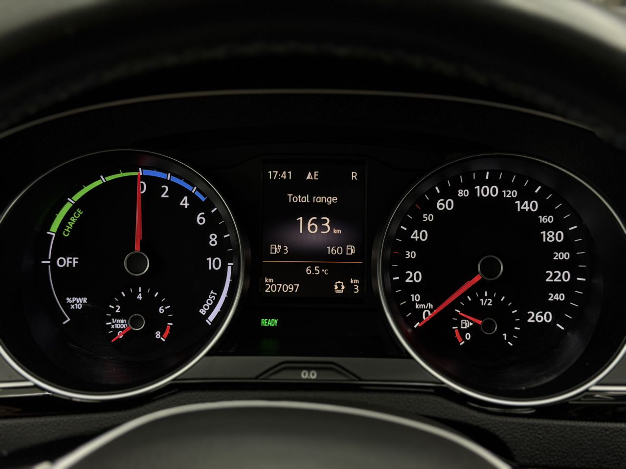 Volkswagen Passat | 23