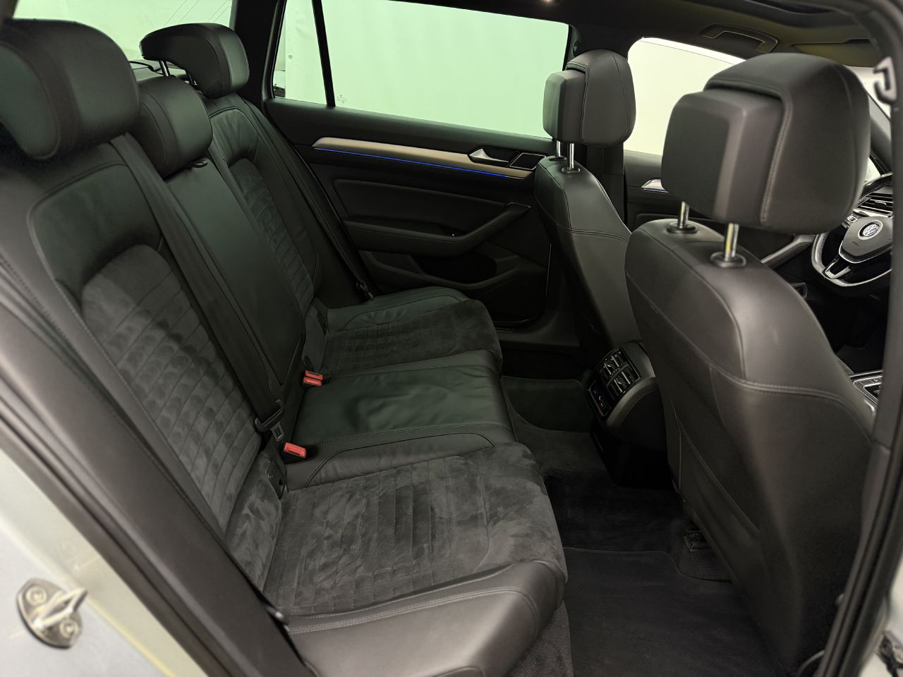 Volkswagen Passat | 11