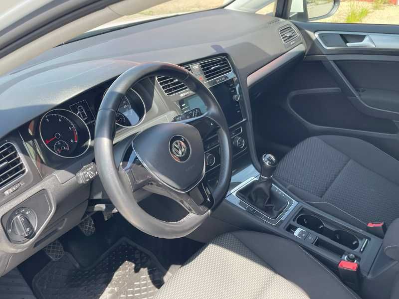Volkswagen Golf | 7