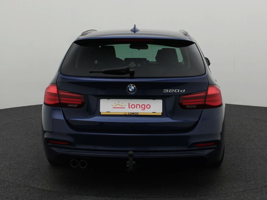 BMW 320 | 4