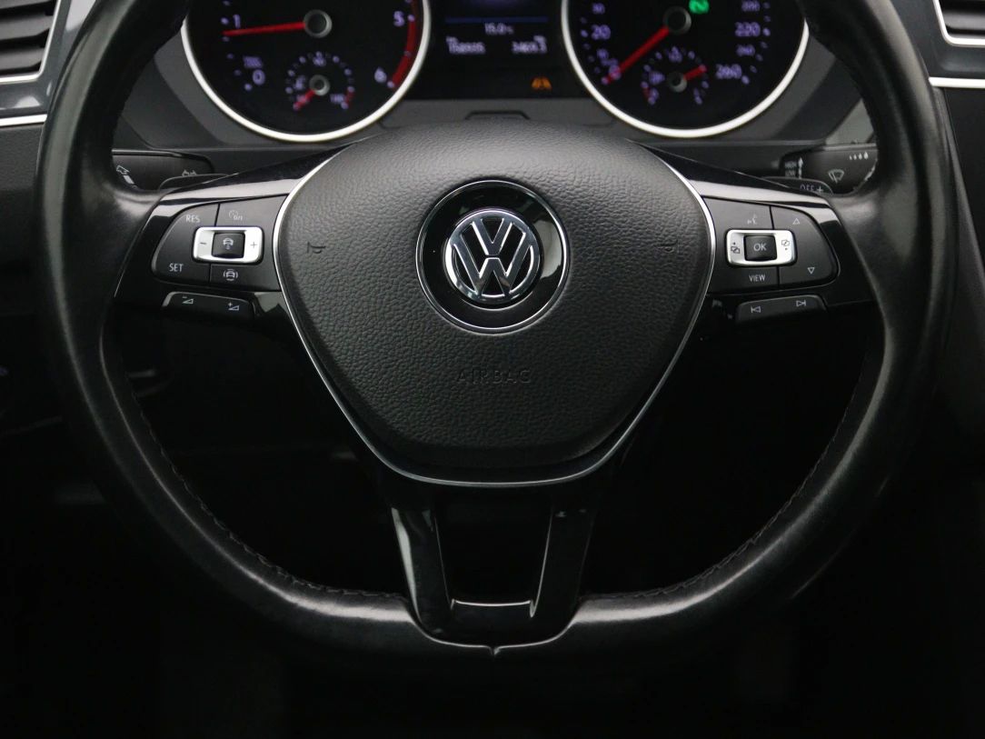 Volkswagen Tiguan | 17