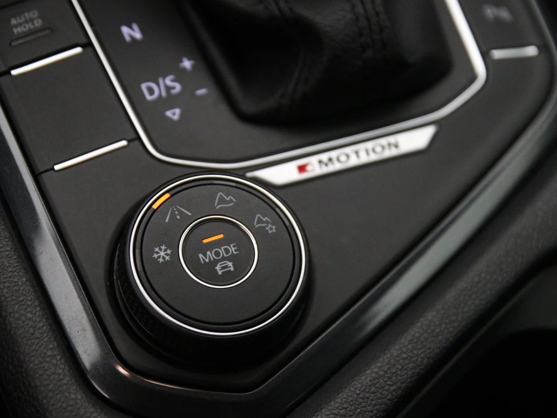 Volkswagen Tiguan | 28