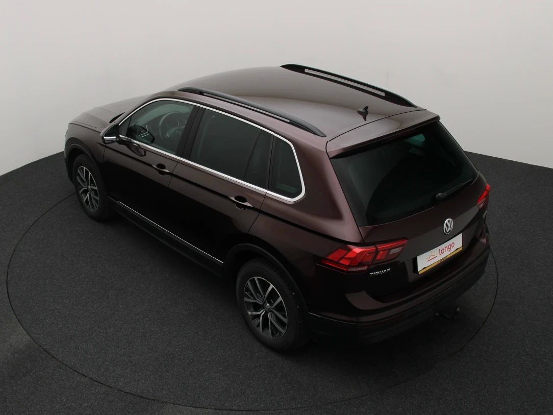 Volkswagen Tiguan | 11