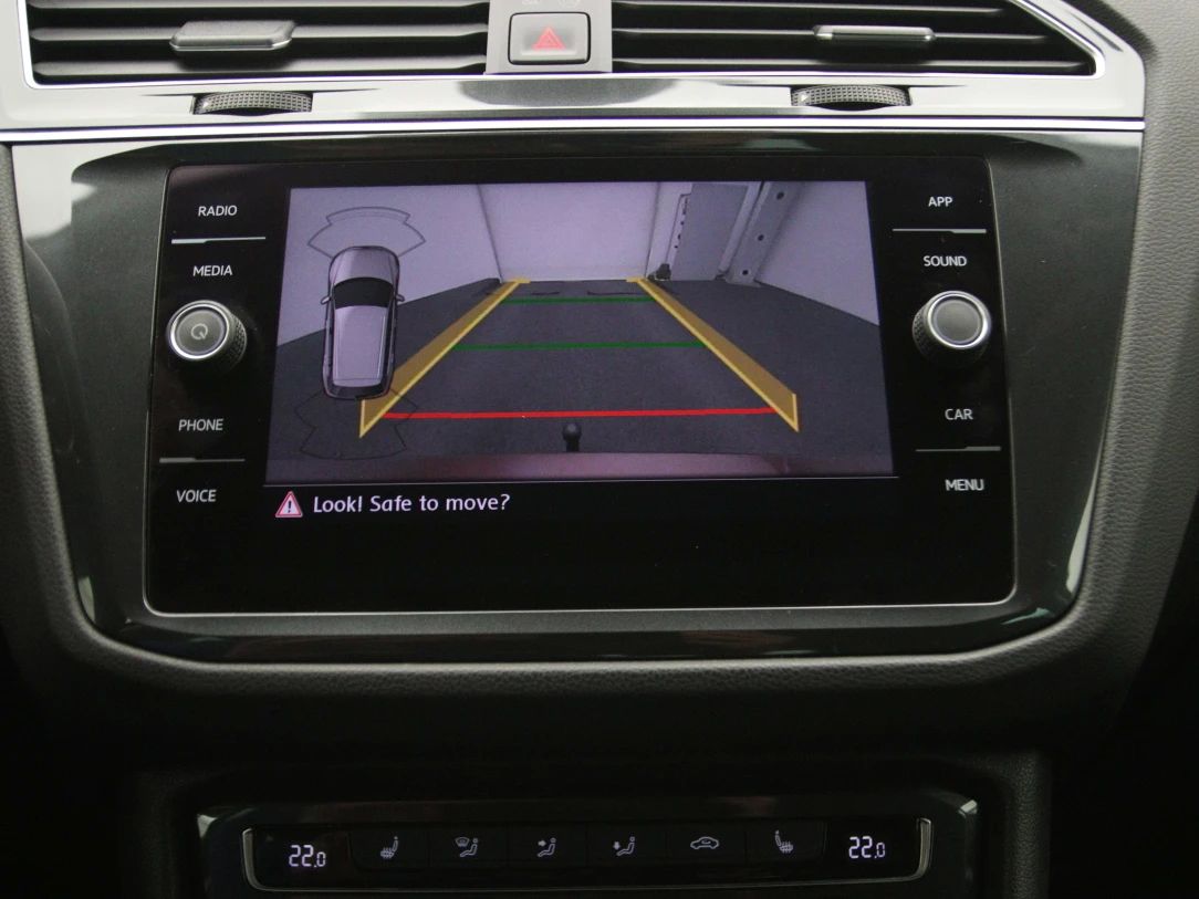 Volkswagen Tiguan | 23