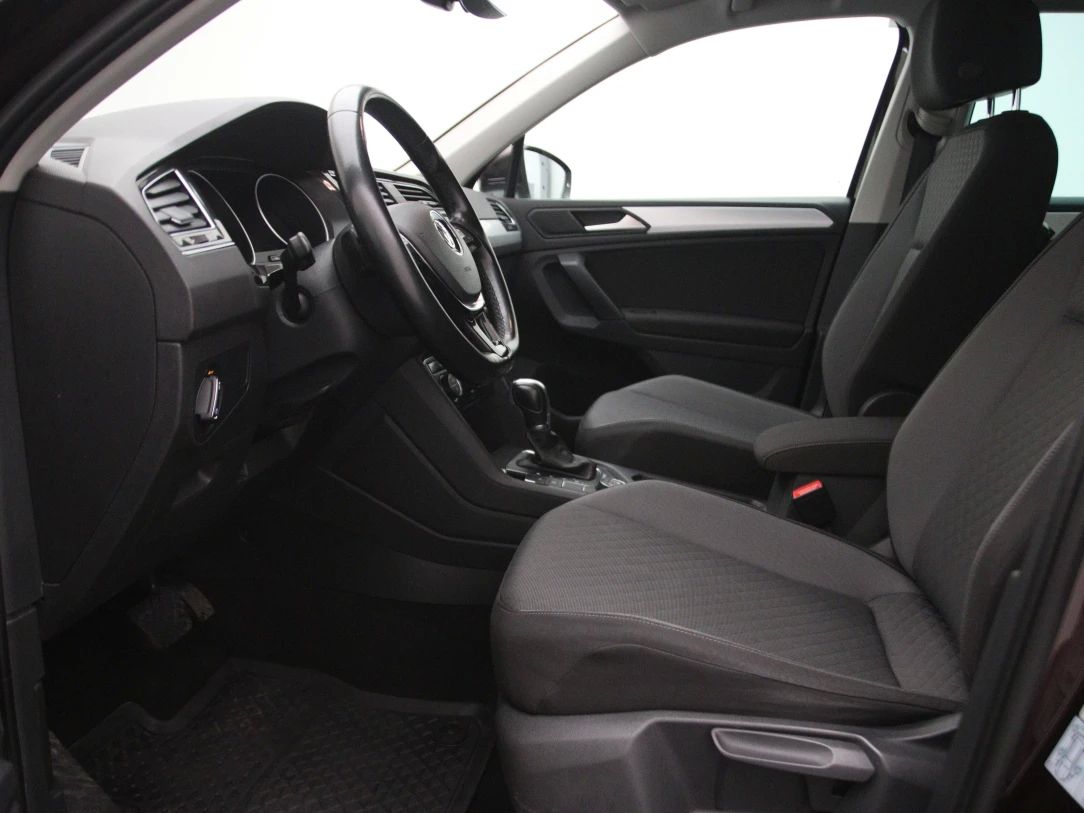 Volkswagen Tiguan | 3