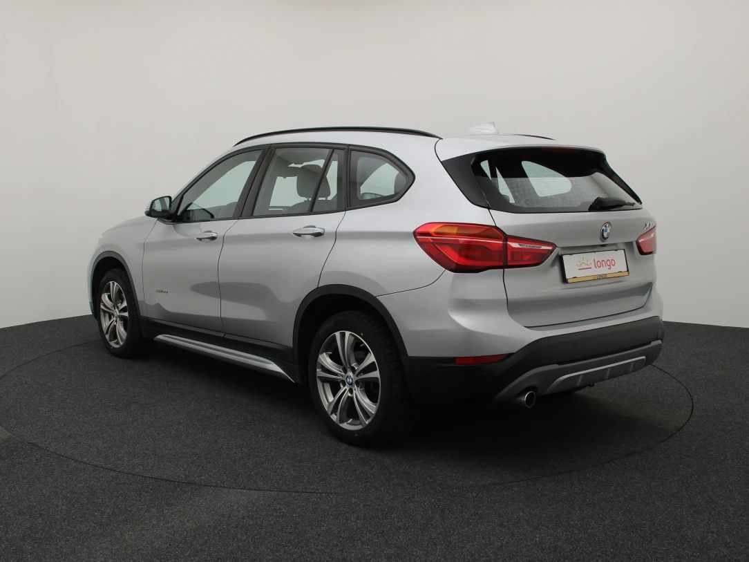 BMW X1 | 6