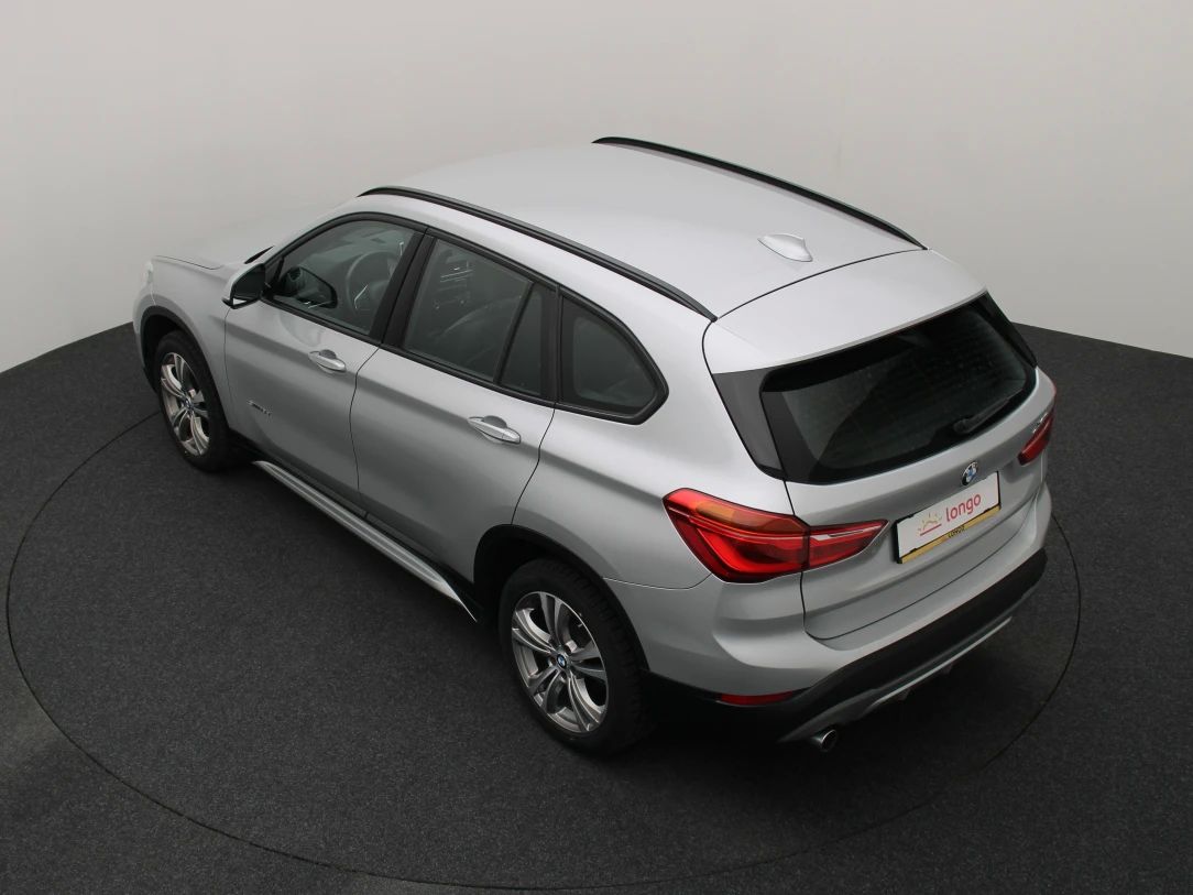 BMW X1 | 11