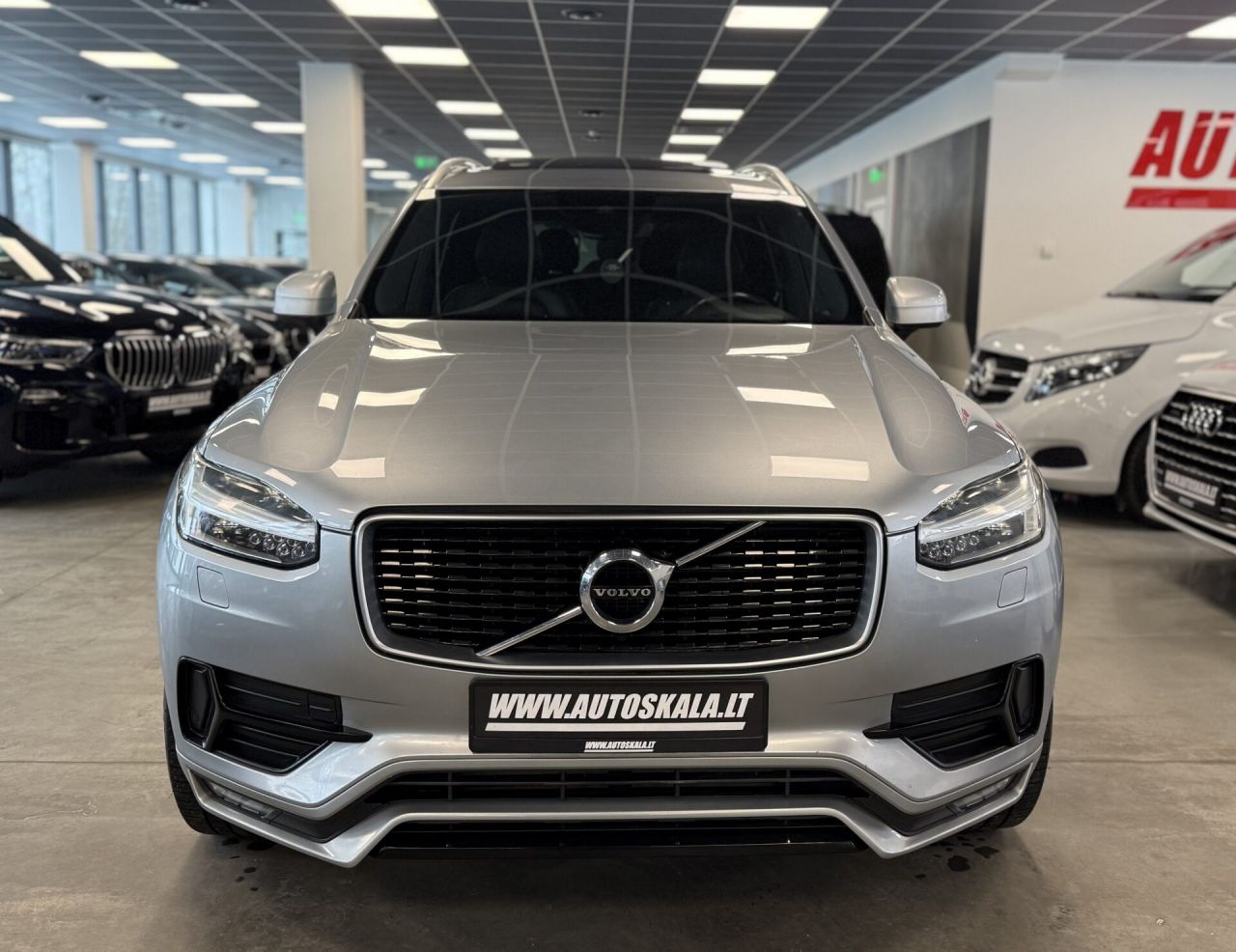Volvo XC90 | 2