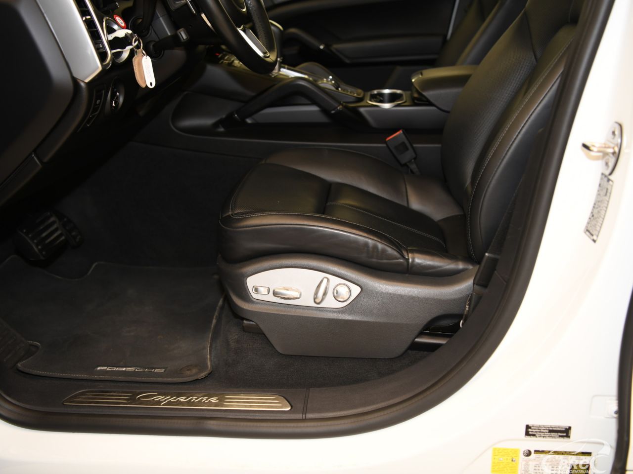 Porsche Cayenne | 21