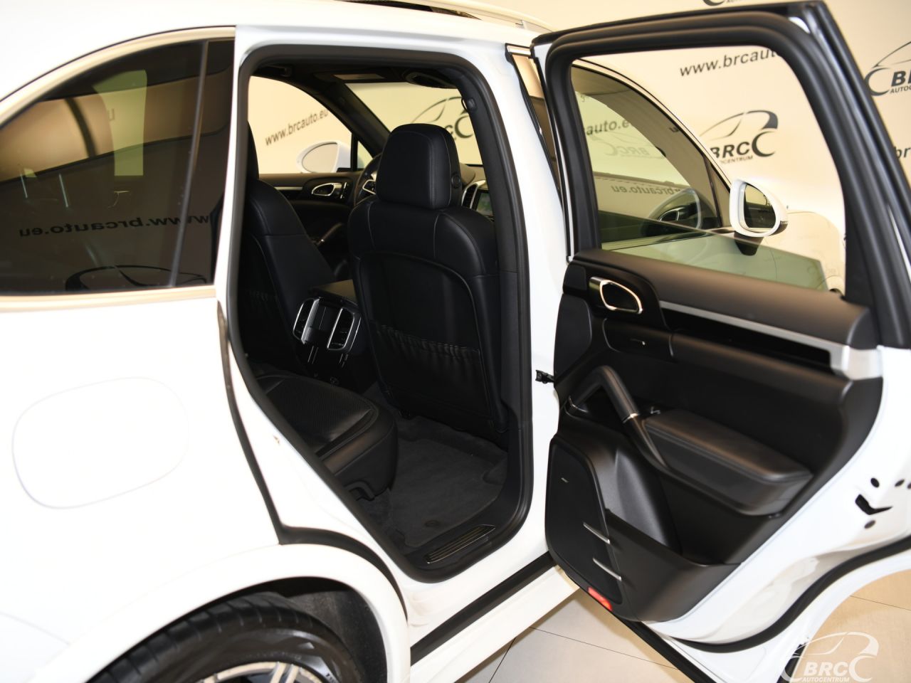 Porsche Cayenne | 10