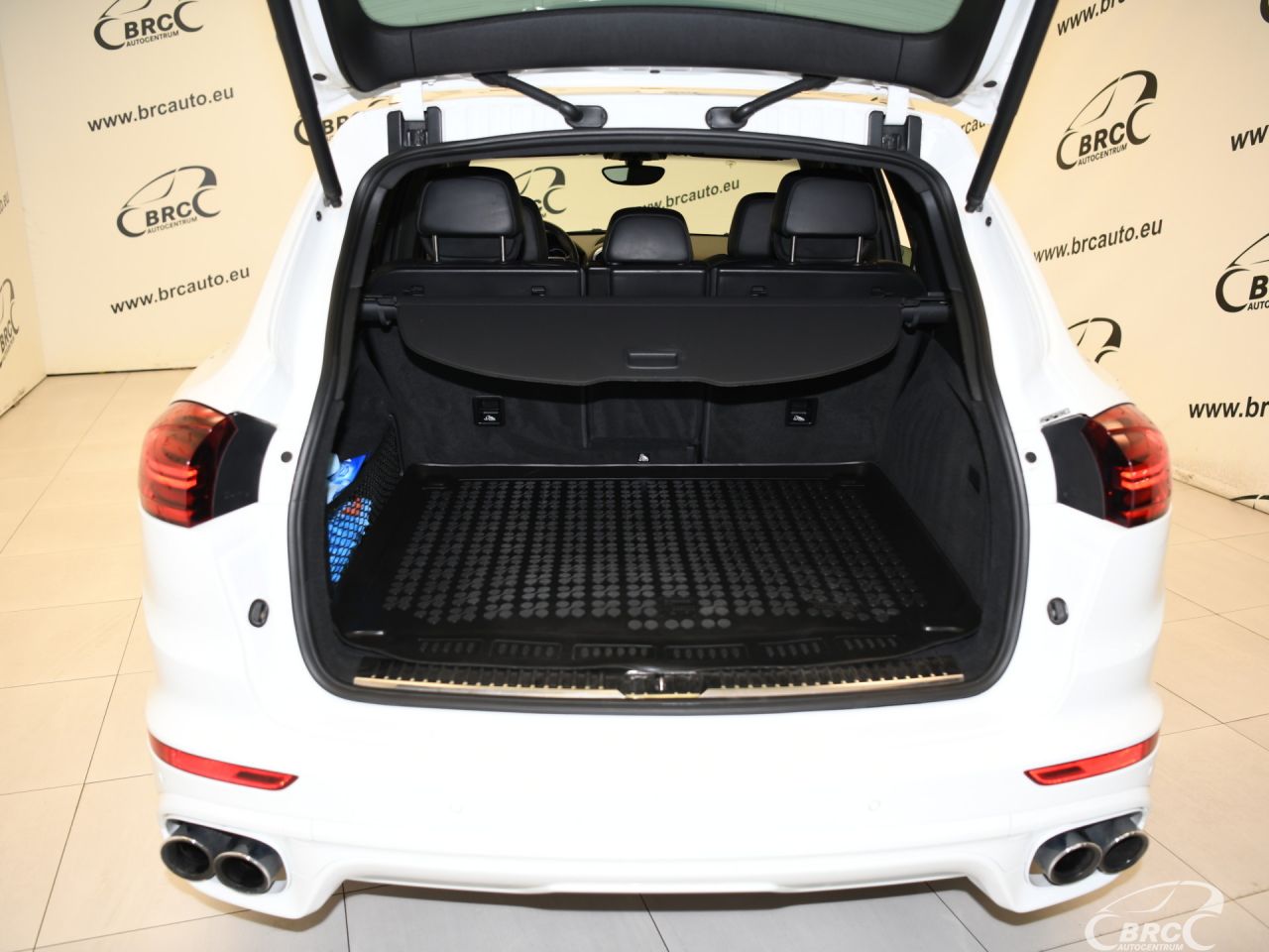 Porsche Cayenne | 40