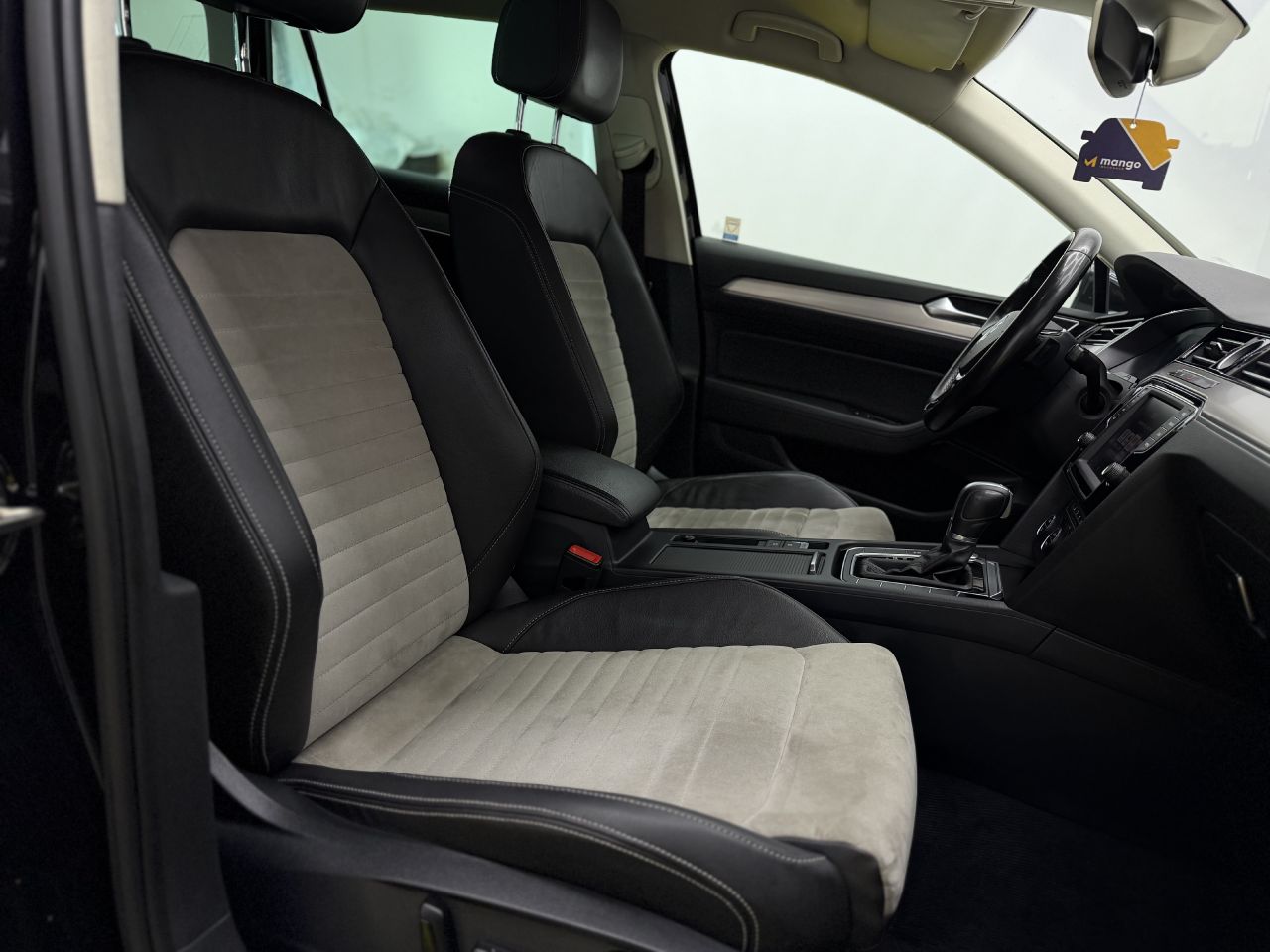 Volkswagen Passat | 13