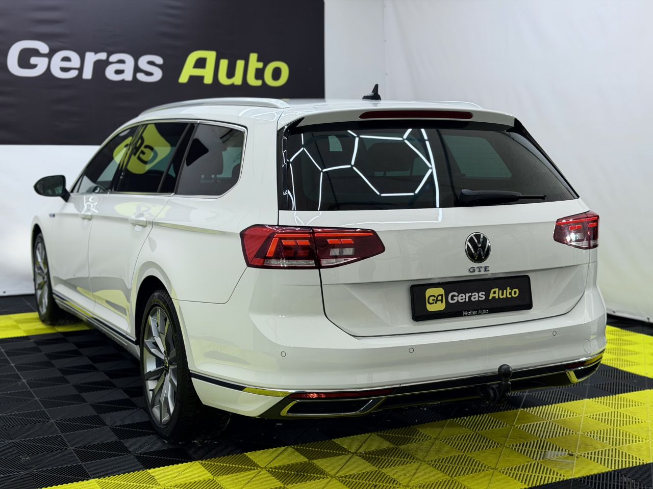 Volkswagen Passat | 5